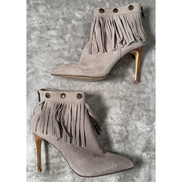 Very Volatile Massy Gray Suede Fringe Western Ankle Boots Booties Womens 7.5 - Picture 3 of 8